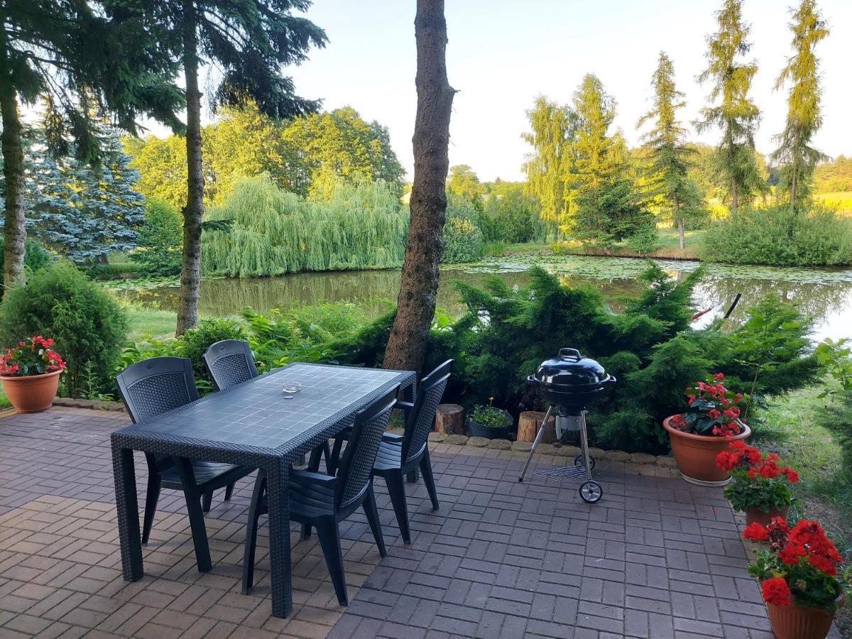 Dom Wakacyjny Z Ogromnym Ogrodem Witaszyn Exteriör bild